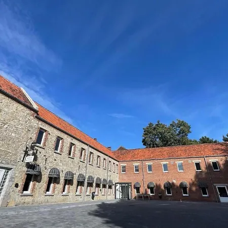 Bed & Breakfast La Ferme Du Chateau - Classic Fontaine-l'Eveque